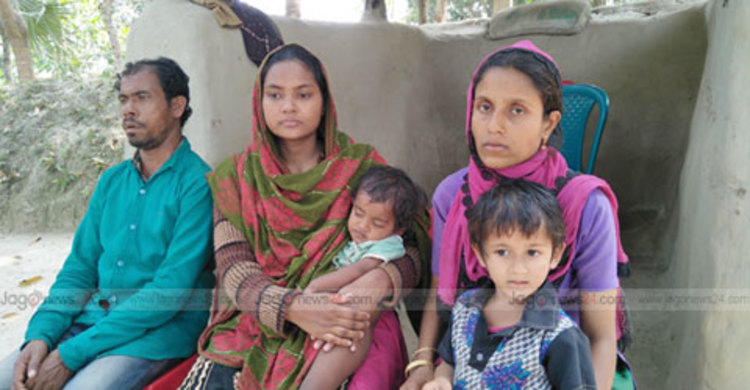 ভারত থেকে বাংলাদেশে আসার সময় ৫ রোহিঙ্গা আটক