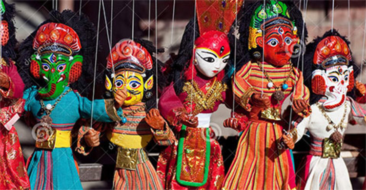 তালায় রাত জেগে চলছে অশ্লীল পুতুল নাচ