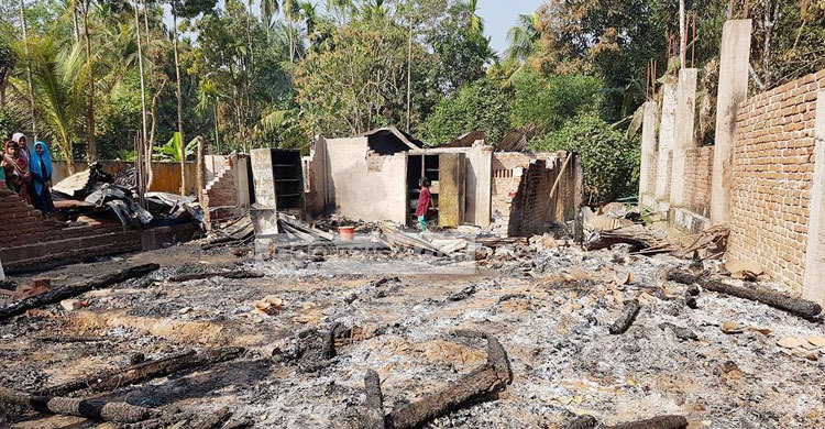 বেড়াতে গিয়ে অঙ্গার হলো মামা-ভাগিনা