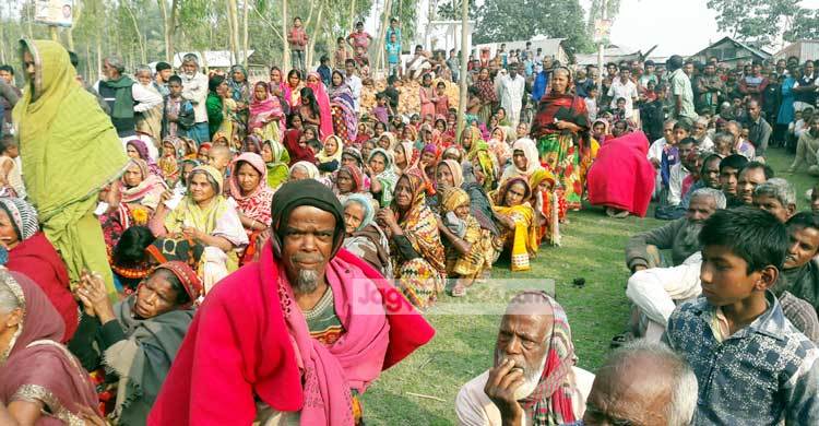 গাইবান্ধায় কম্বল পেল ৪৪০০ জন শীর্তাত