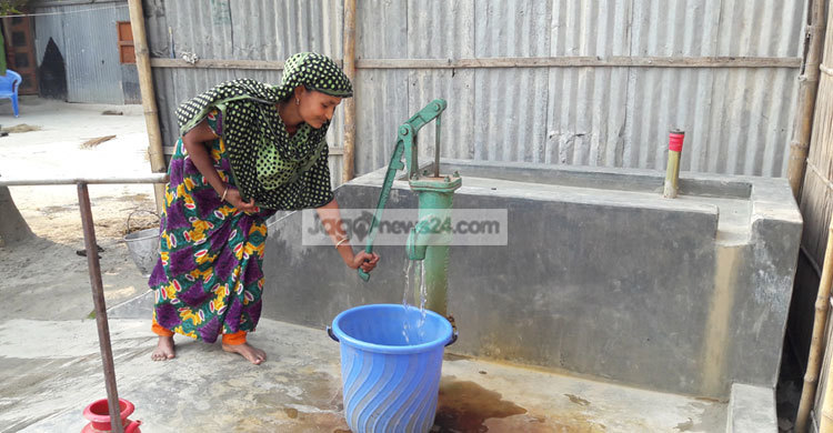 গাইবান্ধায় সাড়া ফেলেছে ডাবল প্ল্যাটফর্ম নলকূপ