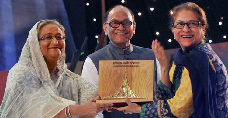 PM mourns death of Pakistani activist Asma Jahangir