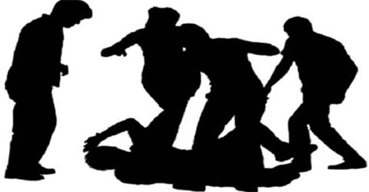 কুমিল্লায় চোর সন্দেহে যুবককে পিটিয়ে হত্যা