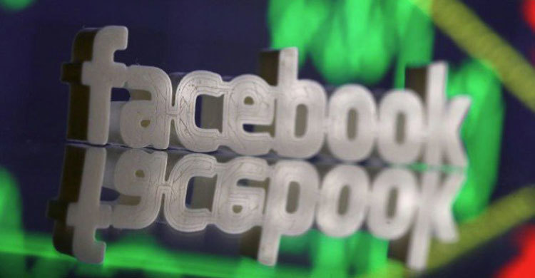 #DeleteFacebook? Privacy proves hard to protect online