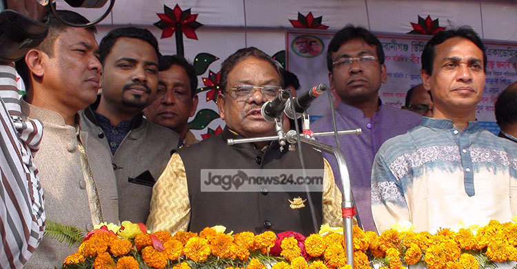 খালেদা তার স্বামীর মতো ক্ষমতায় আসতে চান : পর্যটনমন্ত্রী