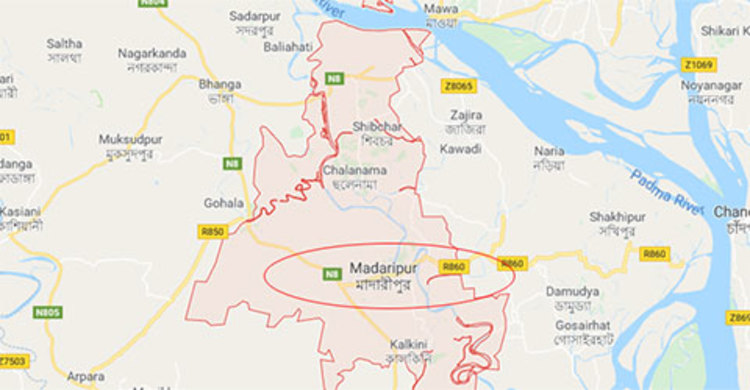 ছেলের ঝুলন্ত লাশ উদ্ধার, পালিয়ে গেল বাবা