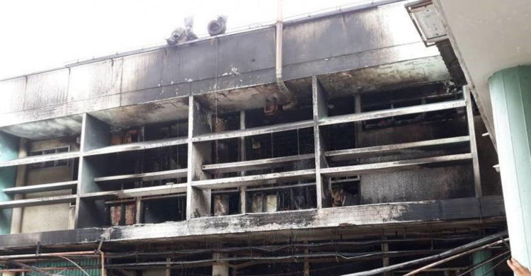 Fire prompts evacuation of Malaysia’s largest public hospital