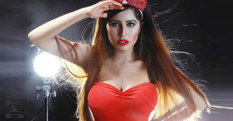 নতুন বিজ্ঞাপনে নায়লা নাঈম