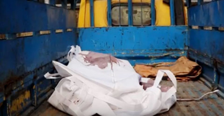 পাবনায় যুবককে কুপিয়ে হত্যা