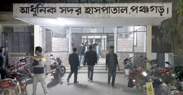 পঞ্চগড়ে ট্রাকচাপায় ২ জনের মৃত্যু