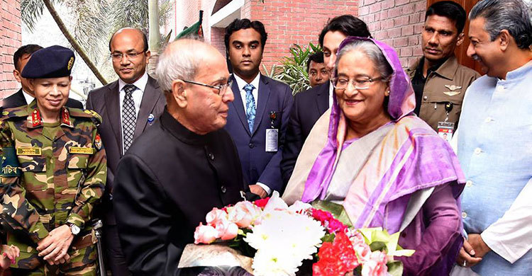 সালাম জানাই বঙ্গবন্ধুর প্রতি : প্রণব মুখার্জি