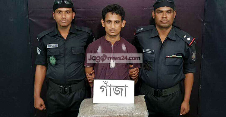 উখিয়ায় বিপুল পরিমাণ মাদকসহ রোহিঙ্গা গ্রেফতার