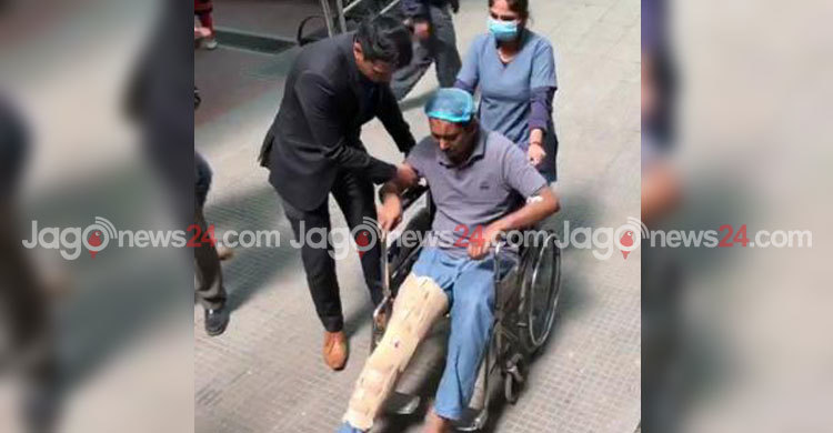 One more plane crash survivor arrives