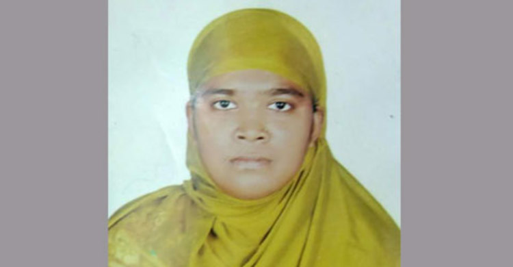 ‘আমাকে বাঁচান’