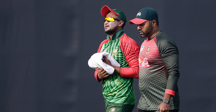 প্রথম টেস্টে খেলাই হচ্ছে না সাকিবের