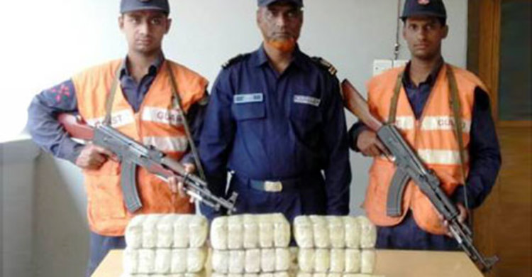 সেন্টমার্টিনে সাড়ে ৬ কোটি টাকার ইয়াবা উদ্ধার