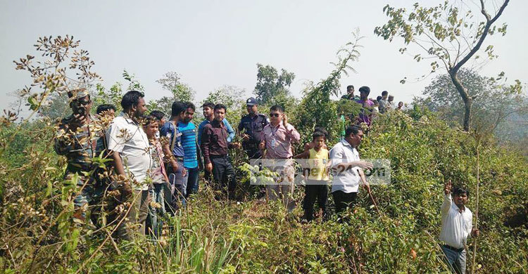 টেকনাফের পাহাড়ে সংরক্ষিত বনের ৫০ স্থানে আগুন