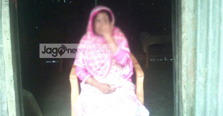 ৭ দিন ধরে প্রেমিকের বাড়িতে অনশনে প্রেমিকা