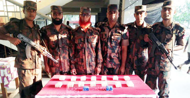 টেকনাফে ৯০ লাখ টাকার ইয়াবা জব্দ