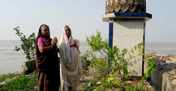 ৬৫ বছরের স্মৃতি ফেলে যেতে চান না আশা রানী