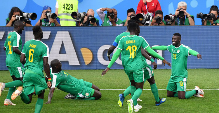 Senegal beat Poland for first African win at 2018 WC