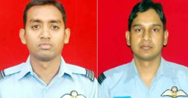 2 pilots killed as Air Force training plane crashes in Jessore