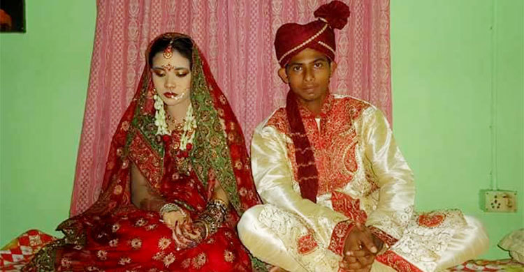 Cricketer Mosaddek’s wife files case against him