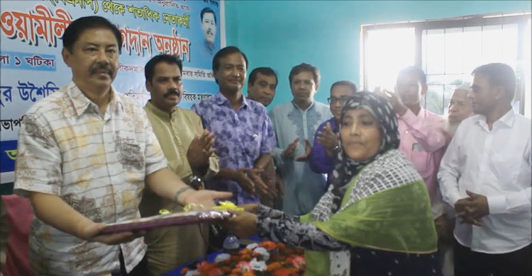 বান্দরবানে বিএনপির শতাধিক নেতাকর্মীর আ.লীগে যোগদান