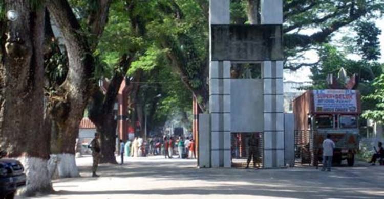 শোক দিবসের সংহতি জানিয়ে বাংলাদেশে ভারতীয় সাইকেল র‌্যালি