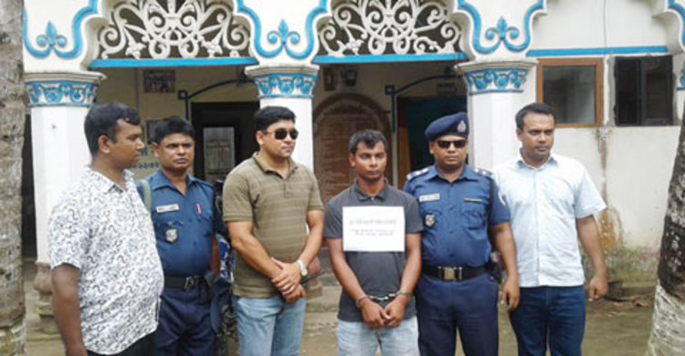 চ্যালেঞ্জ করে ডিবির ভুয়া এএসপিকে ধরল পুলিশ