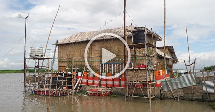 পদ্মাপাড়ের ‘স্বপ্নের বাড়ি’