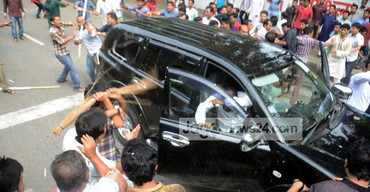 আরেফিন সিদ্দিকের গাড়ি ভাঙচুরের ঘটনায় তদন্ত কমিটির সুপারিশ নেই