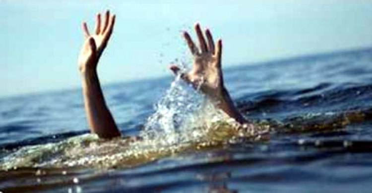 খেলতে নেমে ডুবে গেলো আরাফাত ও শ্রাবণ