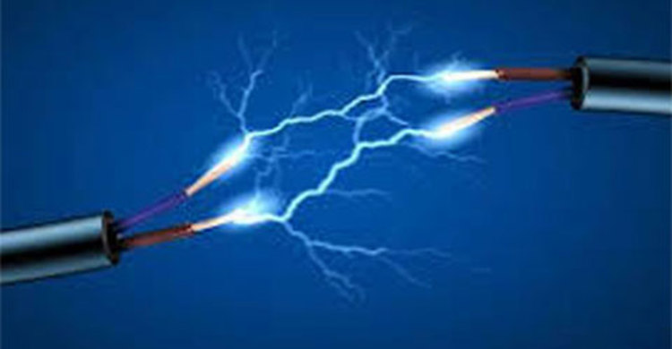 ছেলেকে বাঁচাতে গিয়ে প্রাণ গেল বাবারও