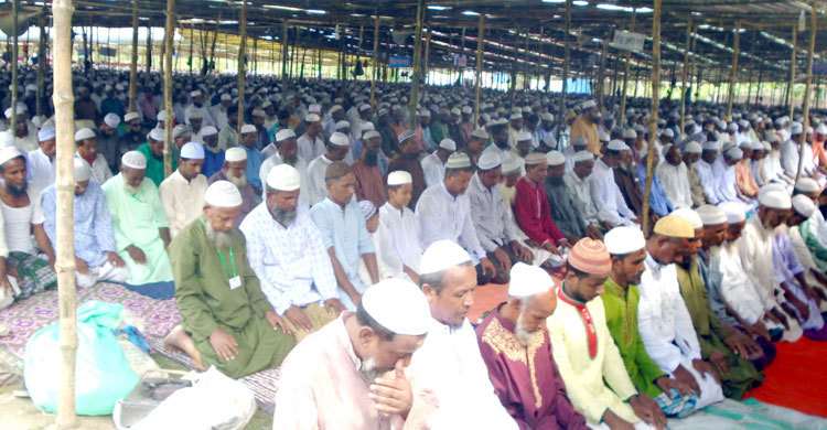 দিনাজপুরে ৩ দিনব্যাপী ইজতেমা শুরু