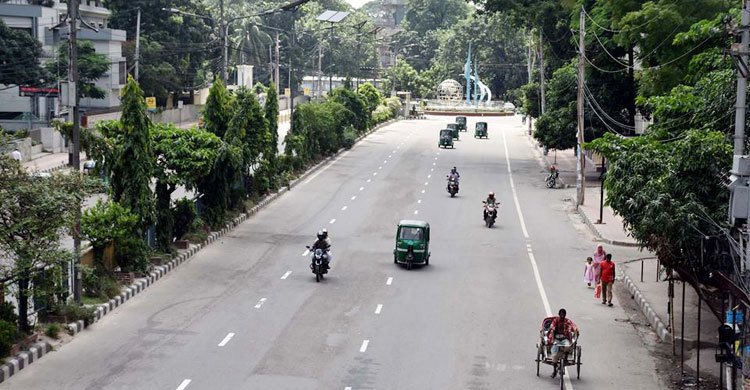 স্বরূপে ফেরেনি ঢাকা