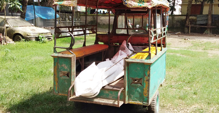 যুবকের মৃত্যু নিয়ে ধূম্রজাল