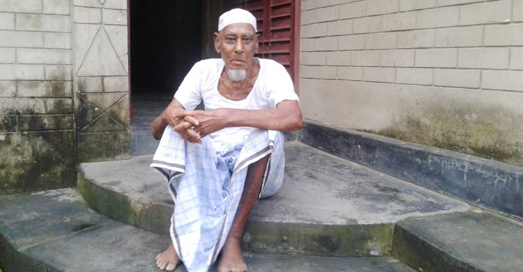 ১৩৬ বছরেও বয়স্কভাতা পাননি মুক্তিযোদ্ধা