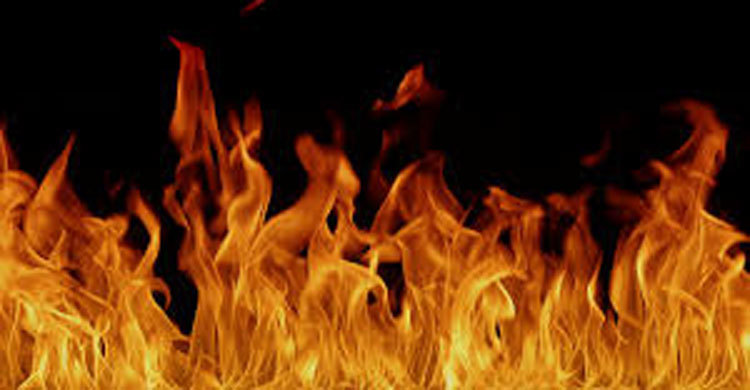 Fire at city’s warehouse doused