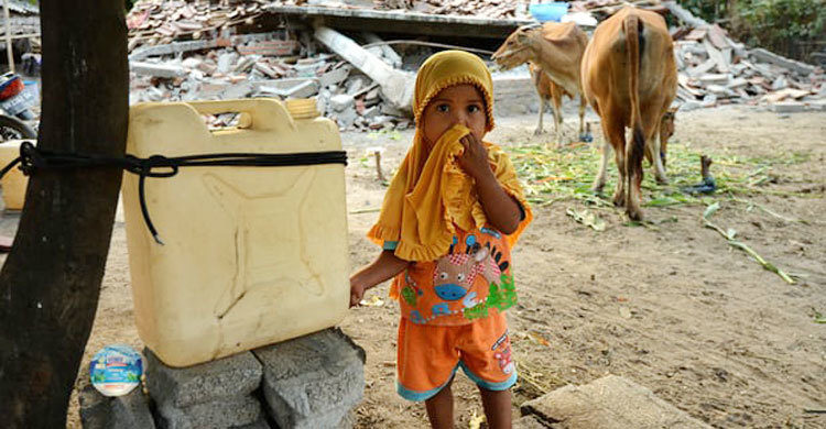 Indonesia earthquake death toll nearly triples to 347