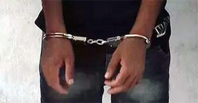 শিশুকে ধর্ষণের অভিযোগে কিশোর আটক