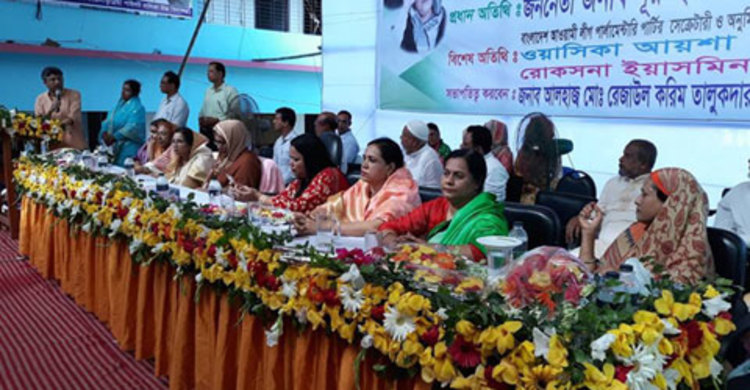 শিক্ষার্থীদের দেশসেবায় উদ্বুদ্ধ হওয়ার আহ্বান ৯ এমপির