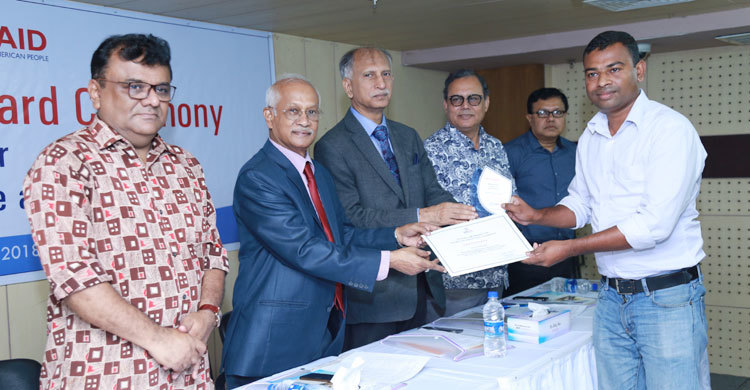 শান্তি-সহনশীলতা উন্নয়নে পুরস্কার পেলেন জাগো নিউজের মাসুদ রানা