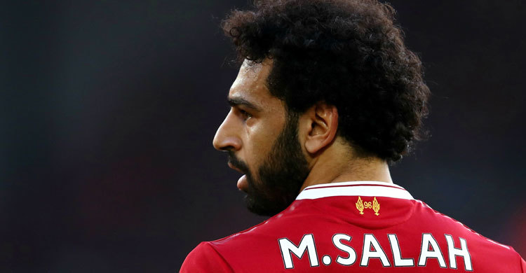 Salah shrugs off injury to join Egypt training