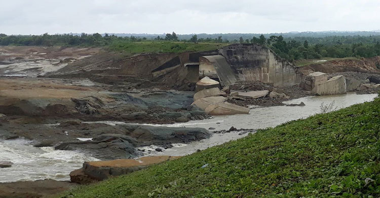 Myanmar dam breach floods 85 villages