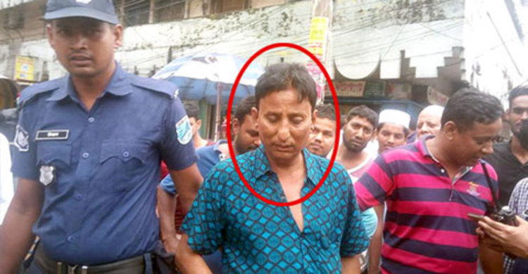 চাঁদা তোলার সময় ভুয়া ট্রাফিক সার্জেন্ট গ্রেফতার