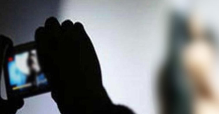 হাসপাতালে রোগী দেখতে গিয়ে স্কুলছাত্রীর সর্বনাশ