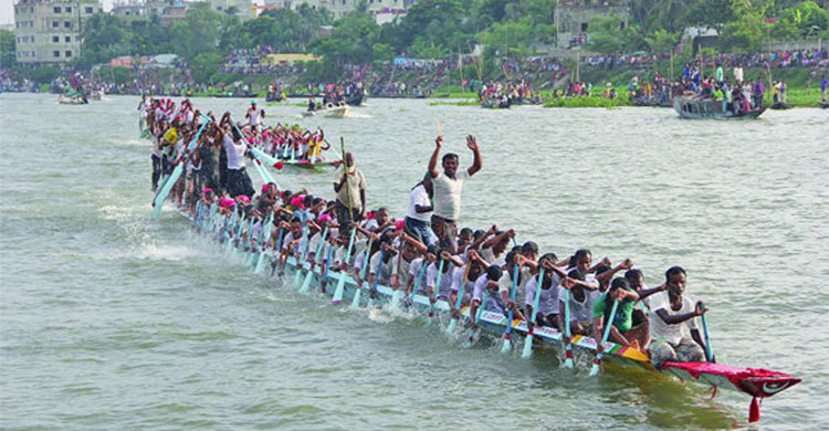 ব্রাহ্মণবাড়িয়ায় নৌকাবাইচ প্রতিযোগিতায় মাঝির মৃত্যু
