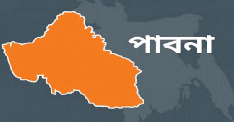 পাবনায় ট্যাংক লরি-অটোরিকশা সংঘর্ষে নিহত ১