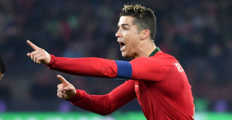 রাতে মাঠে নামছে রোনালদোর পর্তুগাল